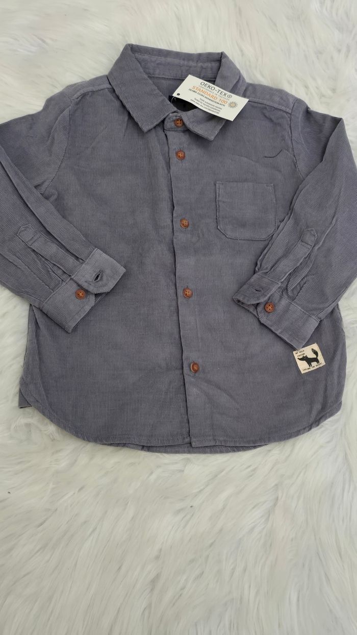 Neufs (non portés)🏷💙🥰😍👍 lot chemises velours et gilet tricot 23mois/24mois Garçon) 💙😍🥰👍🏷 - photo numéro 3