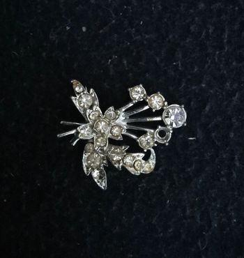 Broche vintage à strass