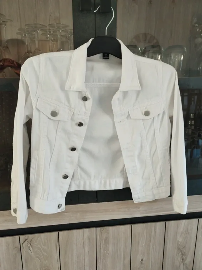 Veste blanche en jean - filles - 9 ans
