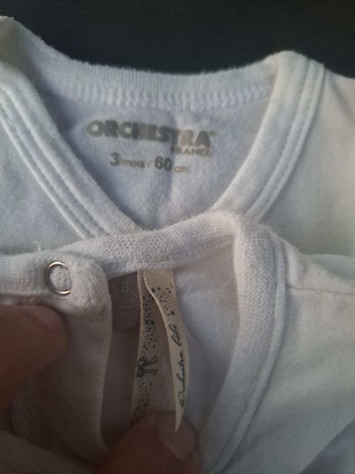 Lot 1 : 1 Body et 1 Tee-shirt - photo numéro 3