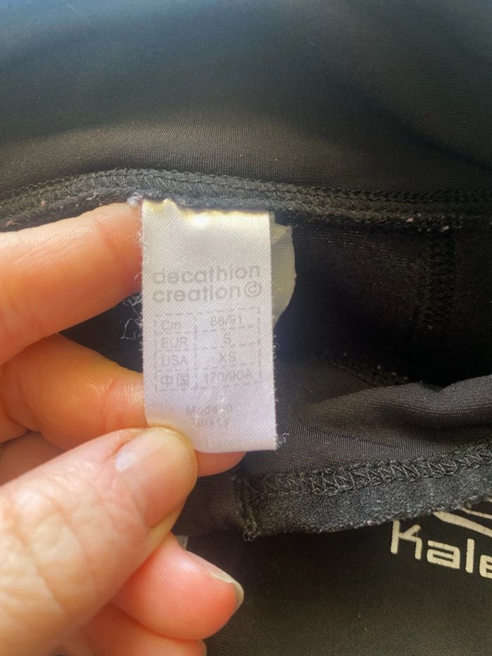 Pull de sport xs S - photo numéro 3