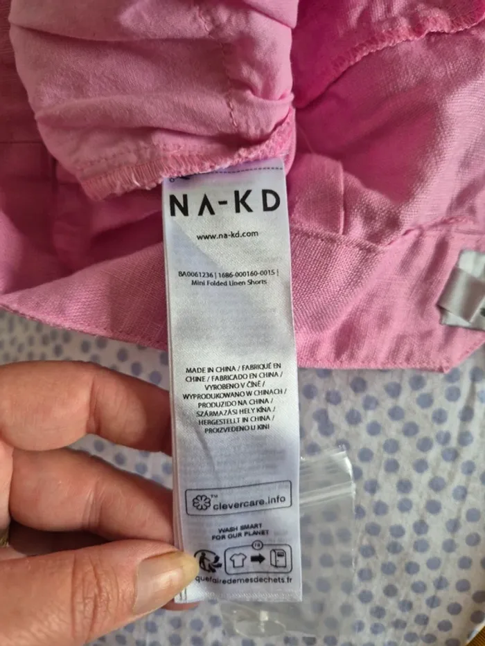 Short Na-kd Art taille 40 - photo numéro 8