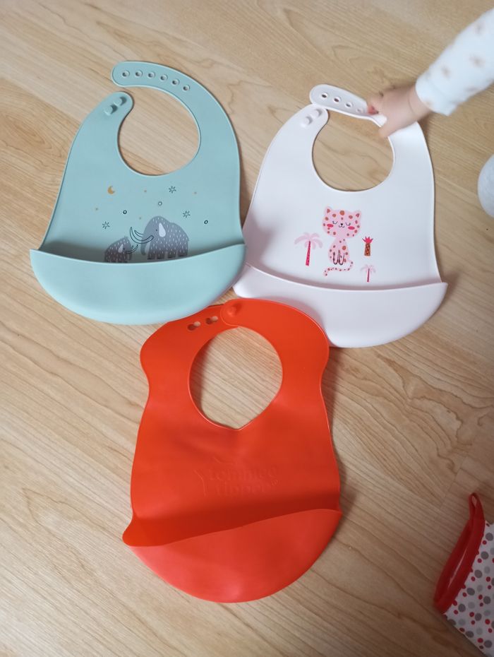 Lot 3 bavoirs récupérateurs