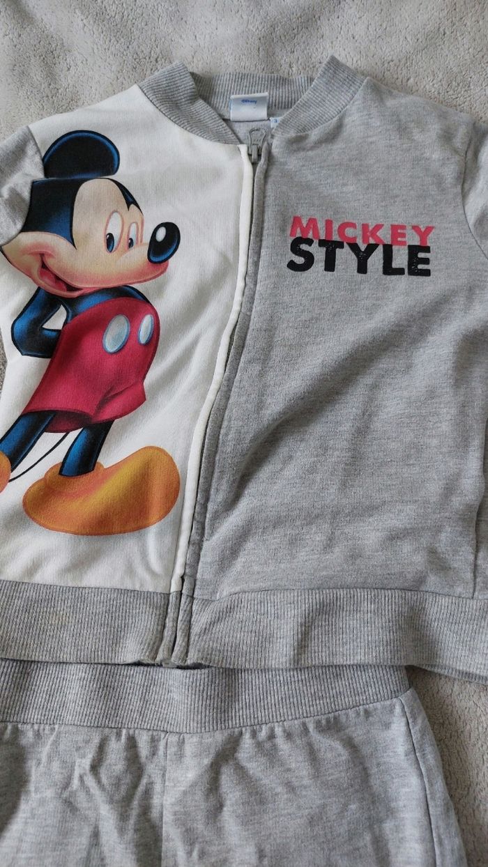 Ensemble mickey 3-4 ans - photo numéro 3