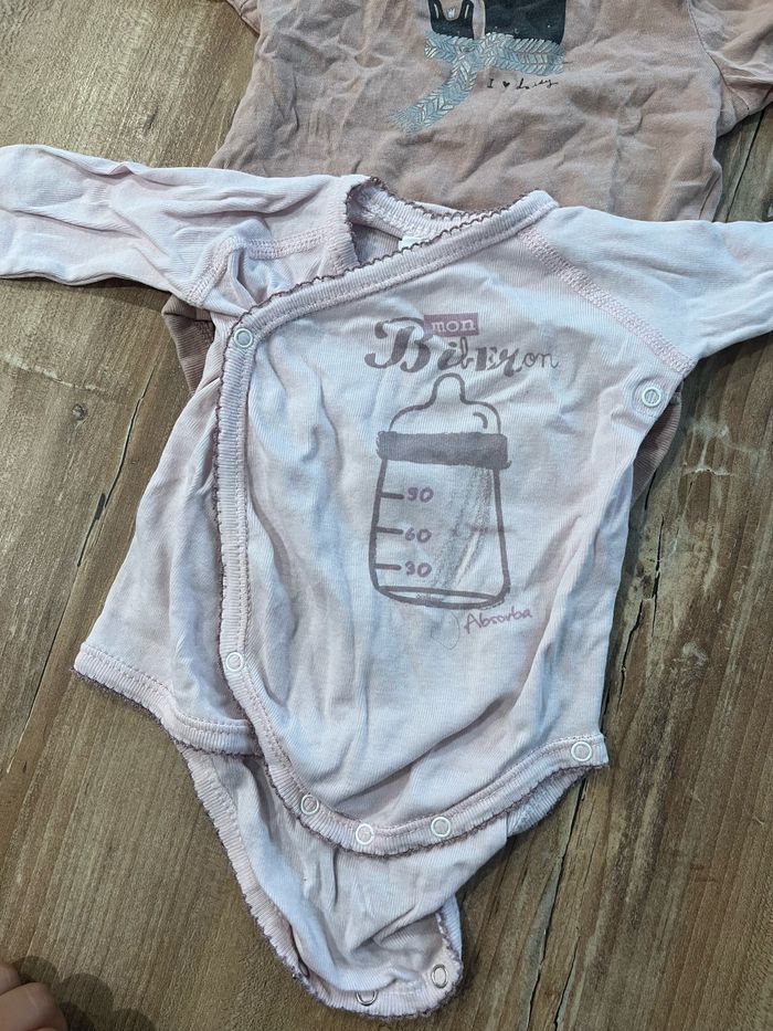 Lot 7 bodies Manches longues taille 3 mois - photo numéro 7