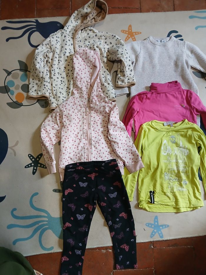 Lots vêtements fille 3 ans - photo numéro 2