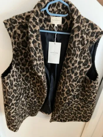 Veste Carlo sezane neuf avec étiquette