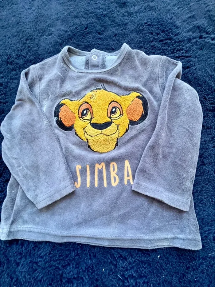 Pull simba 18 mois