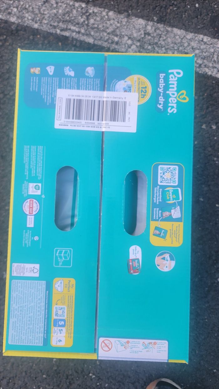 Maxi economy pack pampers baby-dry taille 5 - photo numéro 2