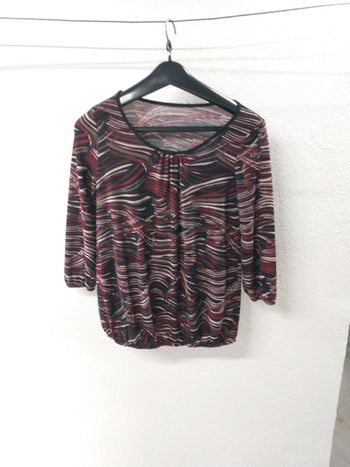 Pull léger en maille fine motif fantasy