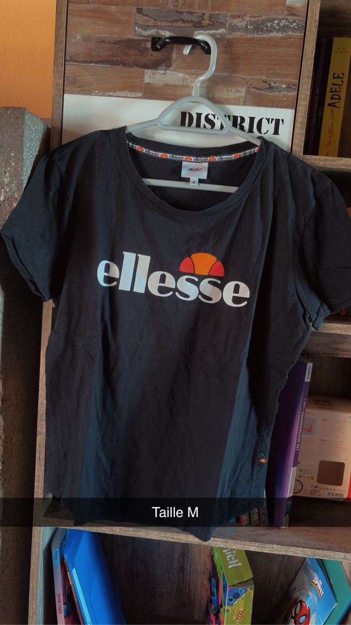 Tee shirt