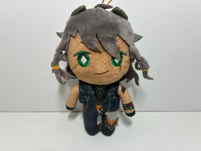 Twisted Wonderland Leona Kingscholar Peluche