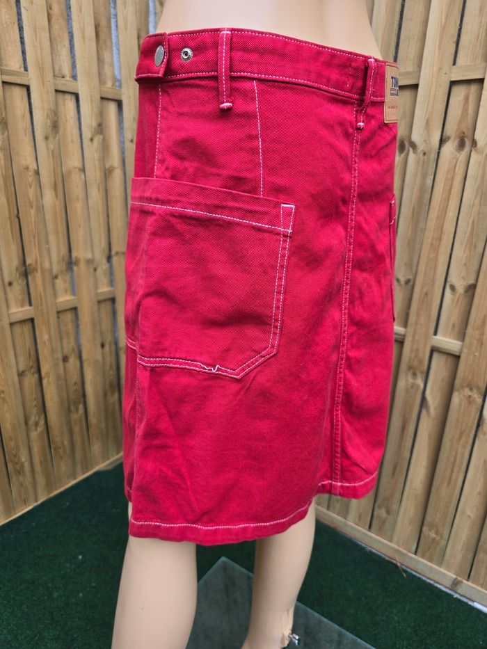 Jupe en jeans cargo 🍒tommy jeans y2k🍒taille 38/40 - photo numéro 2