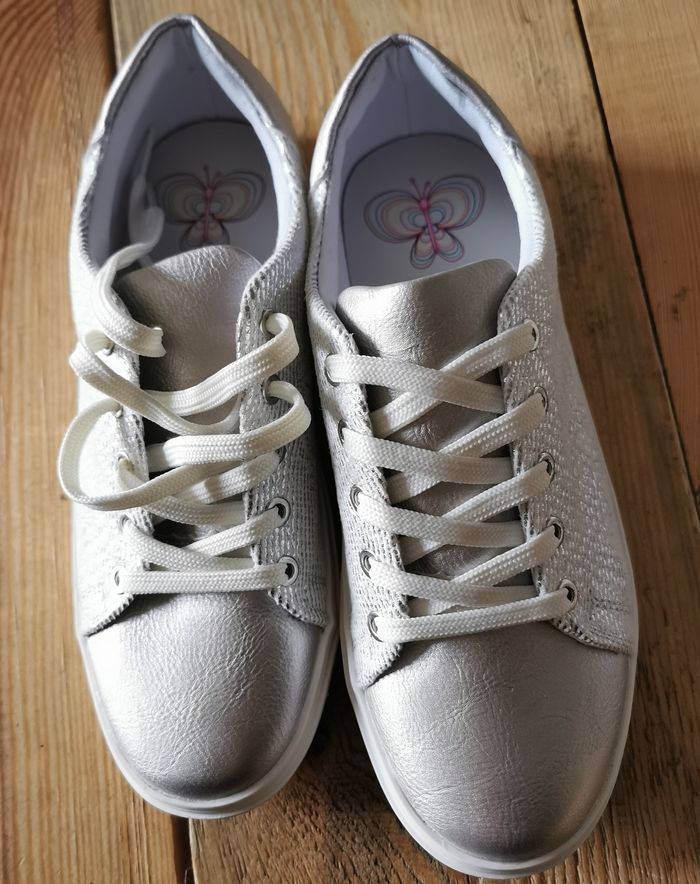 Baskets taille 36 argentées - photo numéro 4