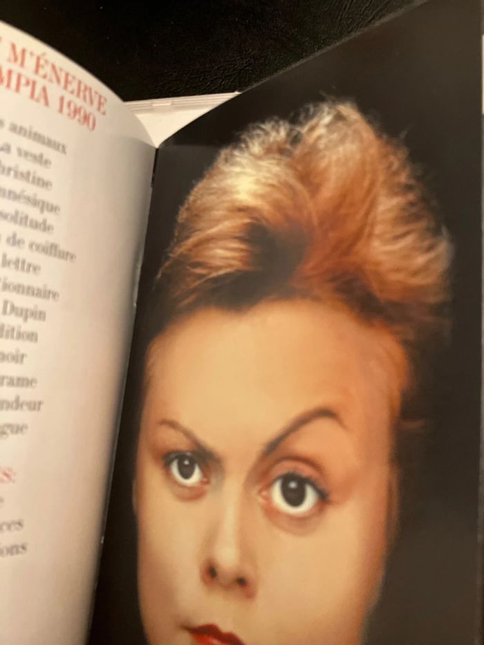 Coffret 4 DVD. Muriel Robin se plie en 4. - photo numéro 9