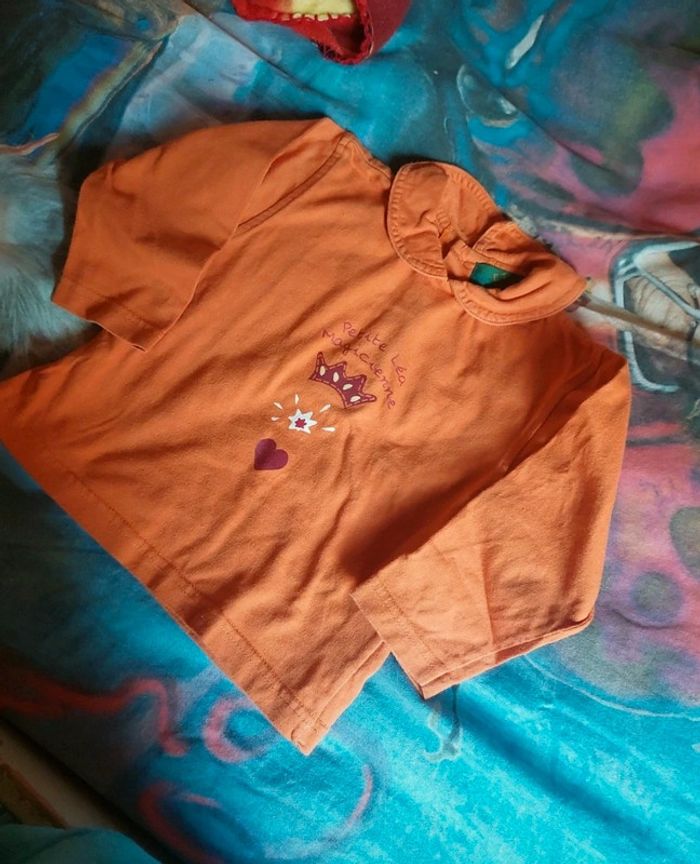 Haut orange - photo numéro 2