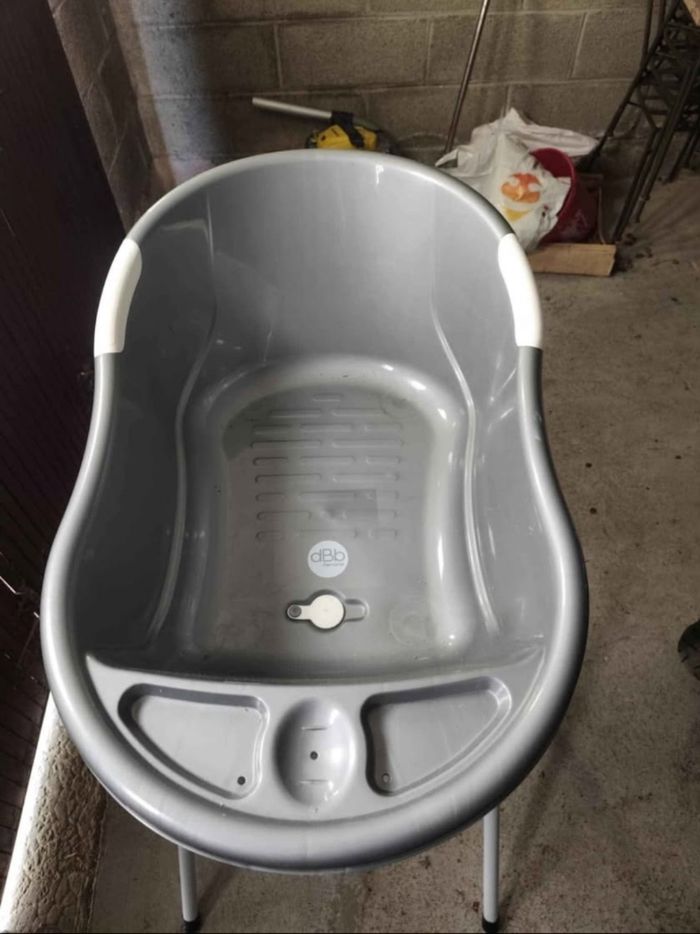 Baignoire sur pied - photo numéro 2