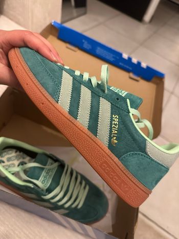 adidas Originals HANDBALL SPEZIAL UNISEX - Baskets basses - collegiate green/semi green spark