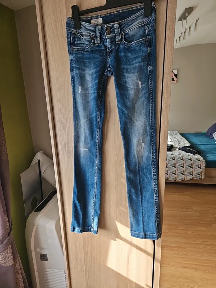 Jean régular fit femme pepe jeans taille 36 soit w26/L34
