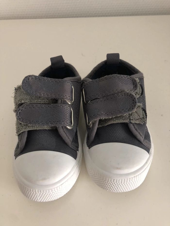 Chaussures Neuves Tex 21. - photo numéro 2