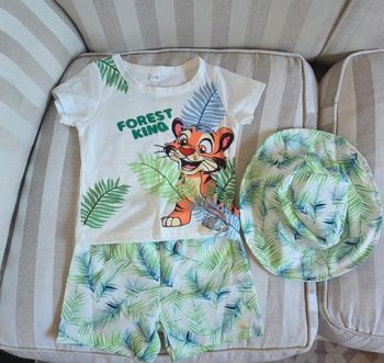 Costume bébé