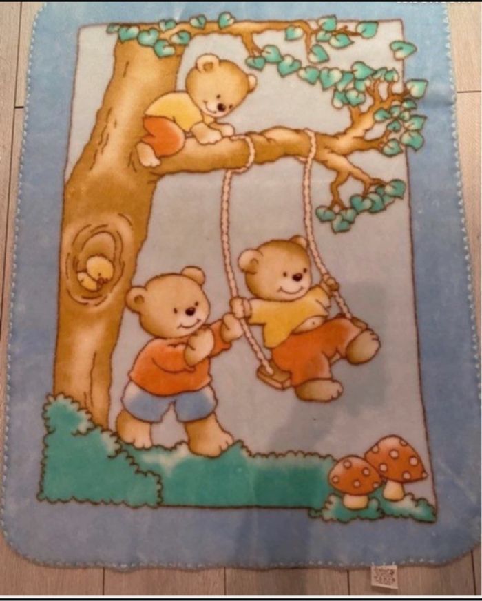 Couverture bébé polaire dimensions 106 cm x 80 cm