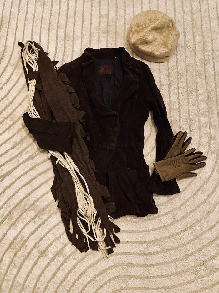 Lot femme t38 - photo numéro 4