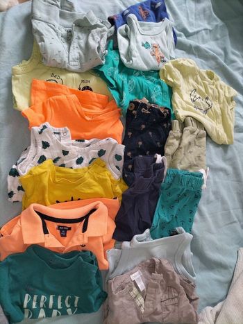 Lot vêtements 6 mois