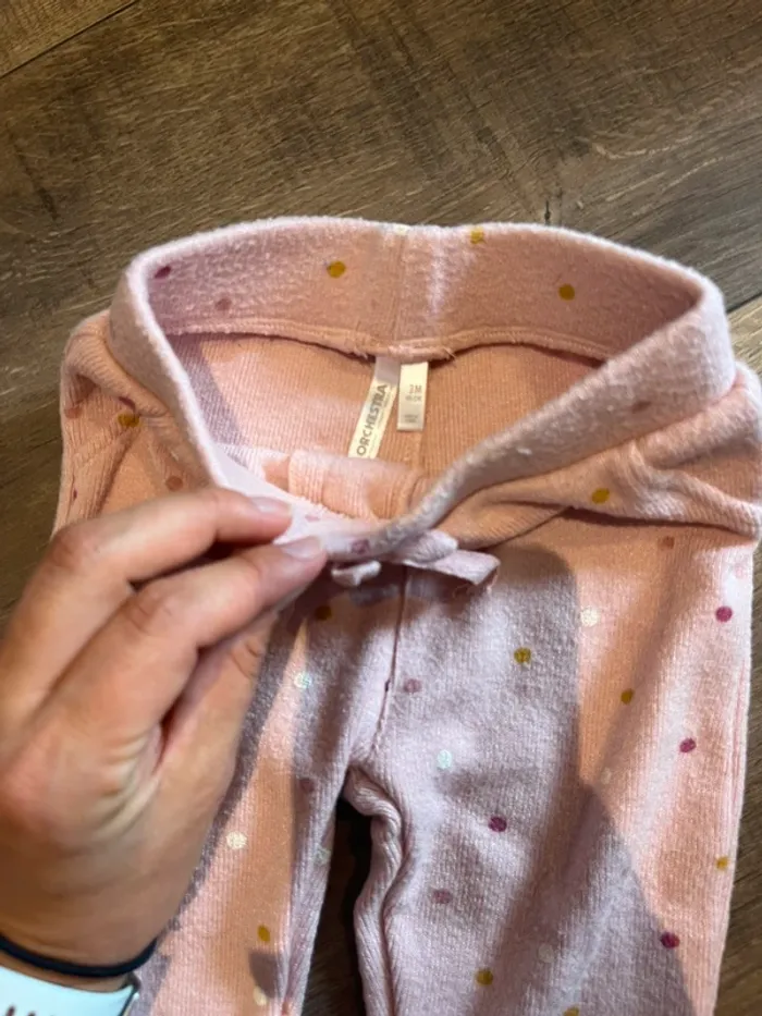 Pantalon rose épais 3 mois - photo numéro 2