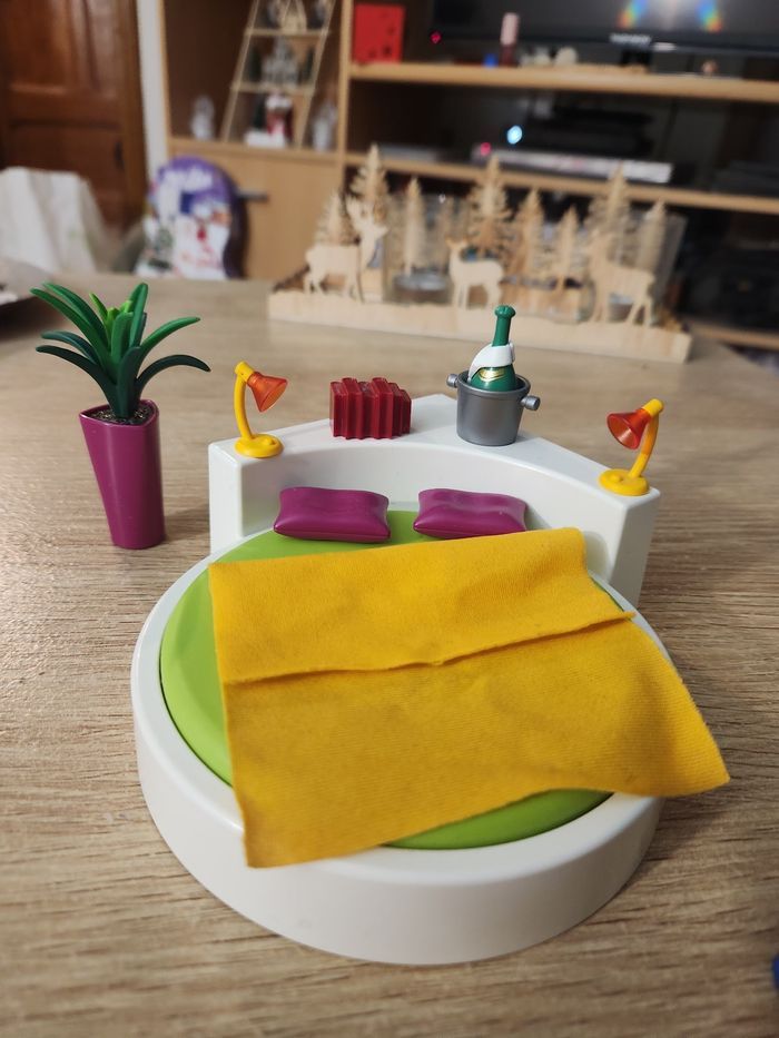 Playmobil 5583 – Chambre avec lit rond – Boîte incluse – Incomplet - photo numéro 3