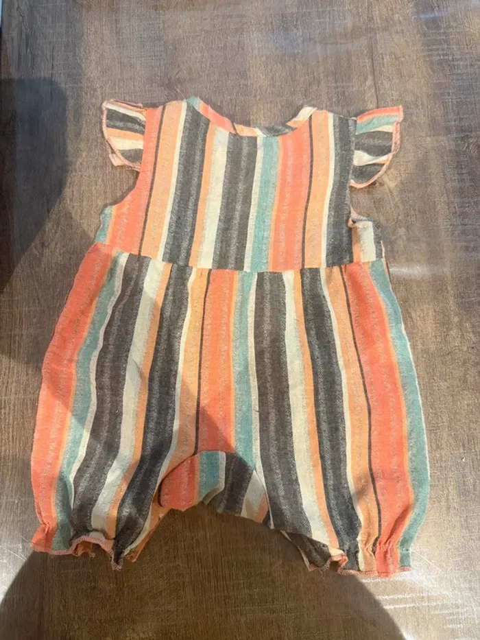 Combinaison bébé x2 - photo numéro 3