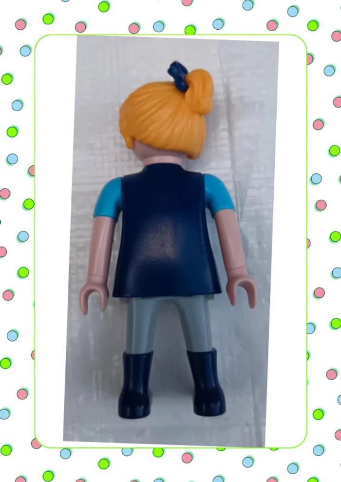 Femme Playmobil - photo numéro 2