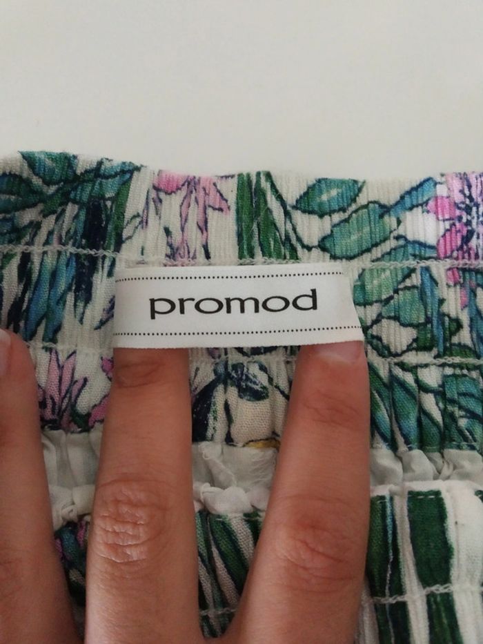 Jupe motif floral - photo numéro 3