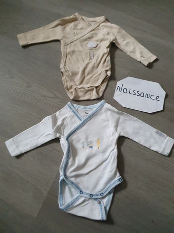 Lot bodies naissance