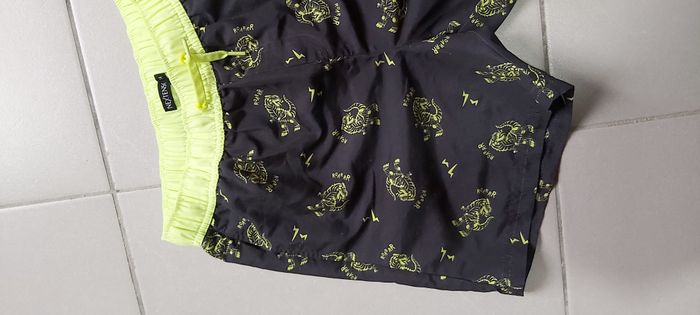 Short de bain 14 ans - photo numéro 3