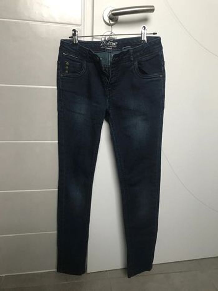 jean brut délavé fille la redoute  12 ans très bon état