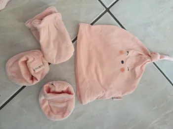 Bonnet naissance neuf