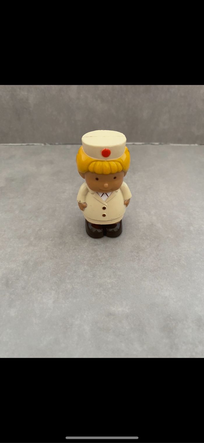 Figurine Vintage Hôtesse