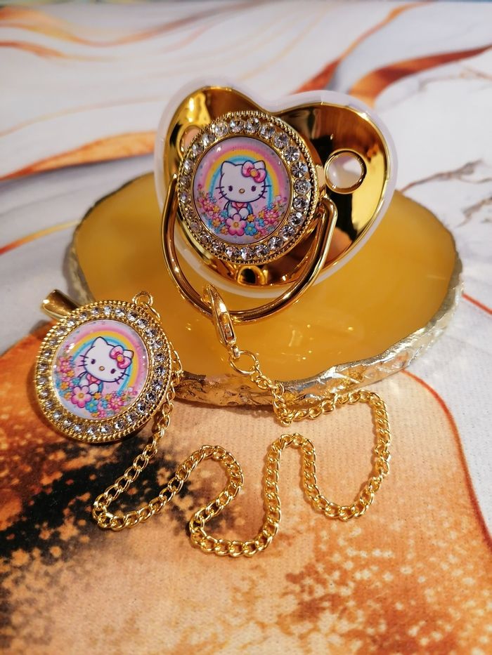 Tétine Hello kitty