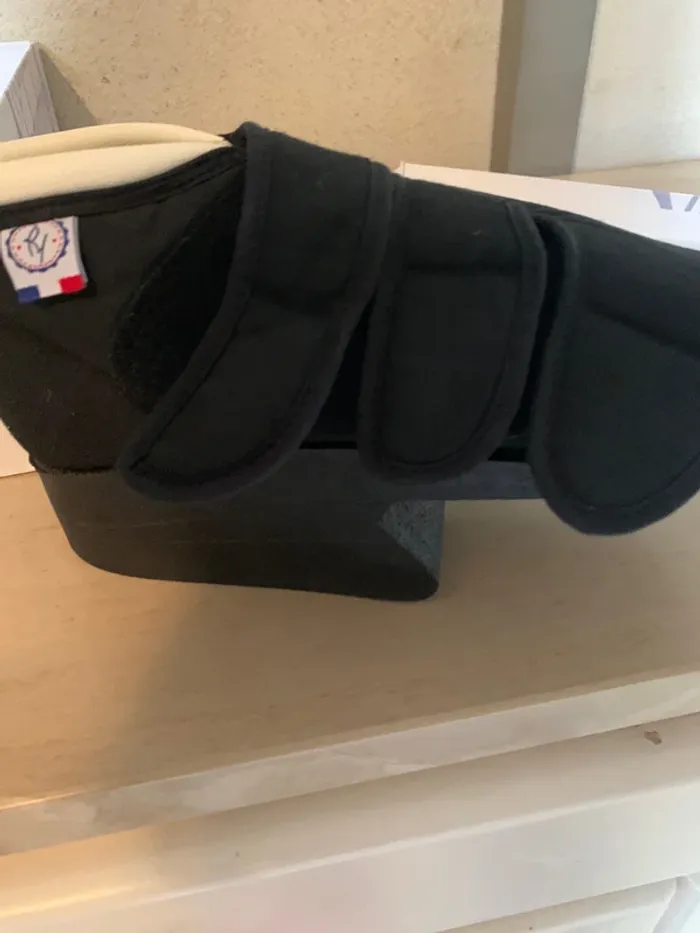 Chaussure post opération hallus valgus - photo numéro 2
