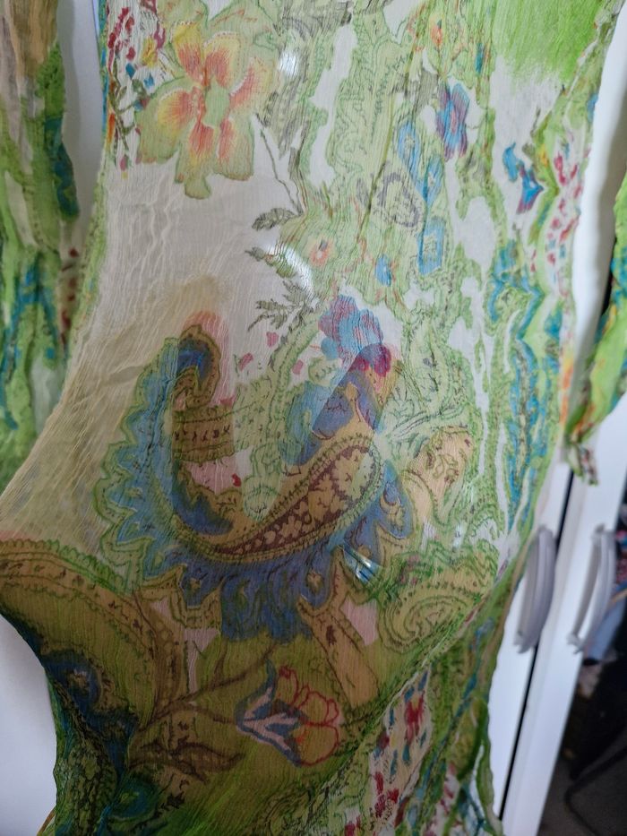 Sublime robe longue cintrée voile et broderie - photo numéro 5