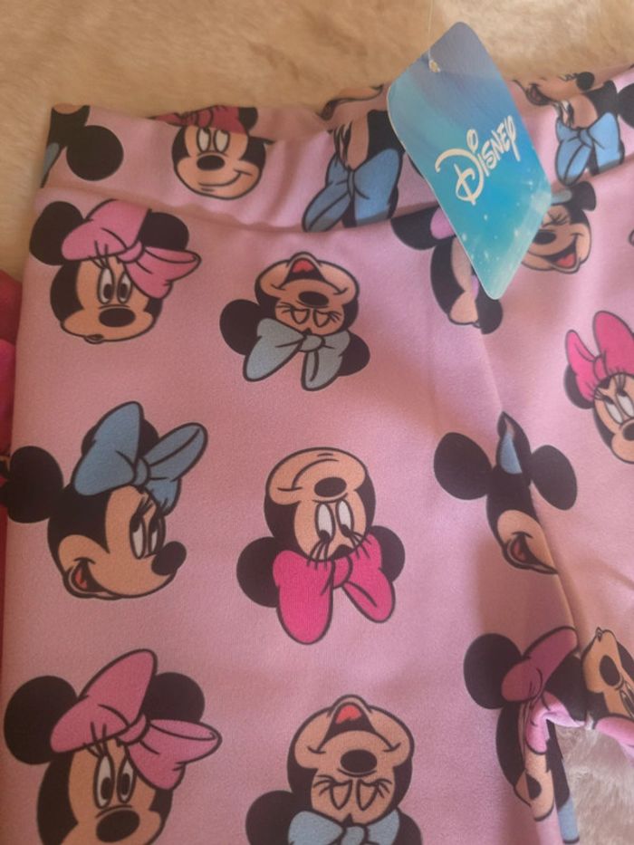 Lot 2 leggings midi taille 8 ans neuf avec étiquettes minnie mousse - photo numéro 2
