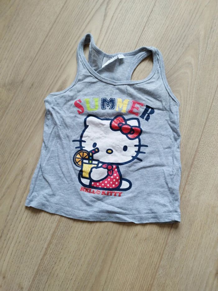 Lot de trois teeshirt manches courtes été fille 4 ans - photo numéro 5