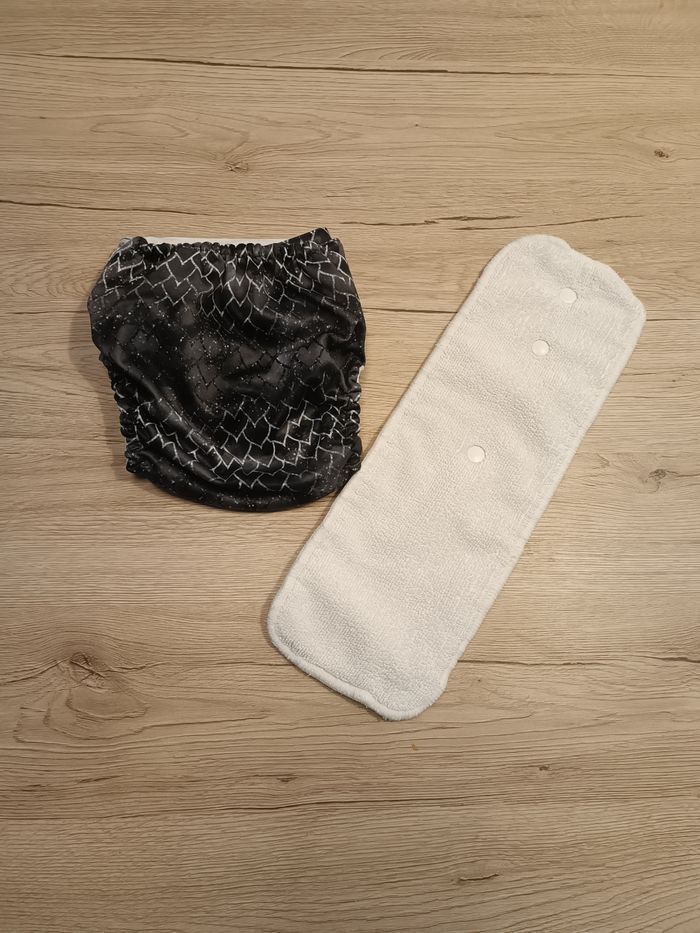 Couche lavable te2 et son insert - photo numéro 2