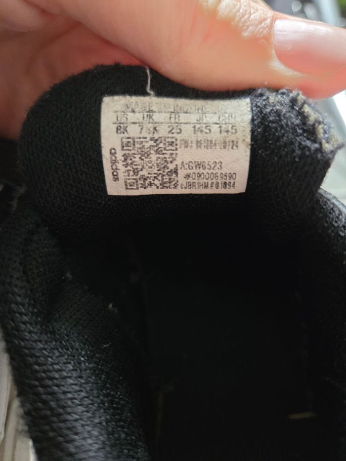 Basket adidas - photo numéro 4