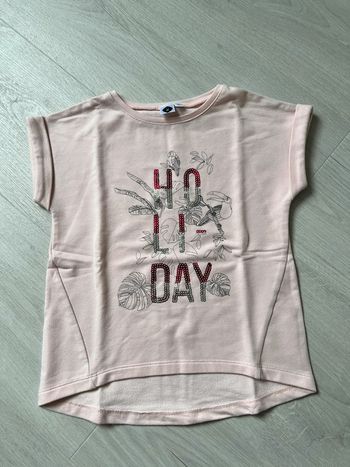 Top fille manche courte 4 ans Z en très bon état