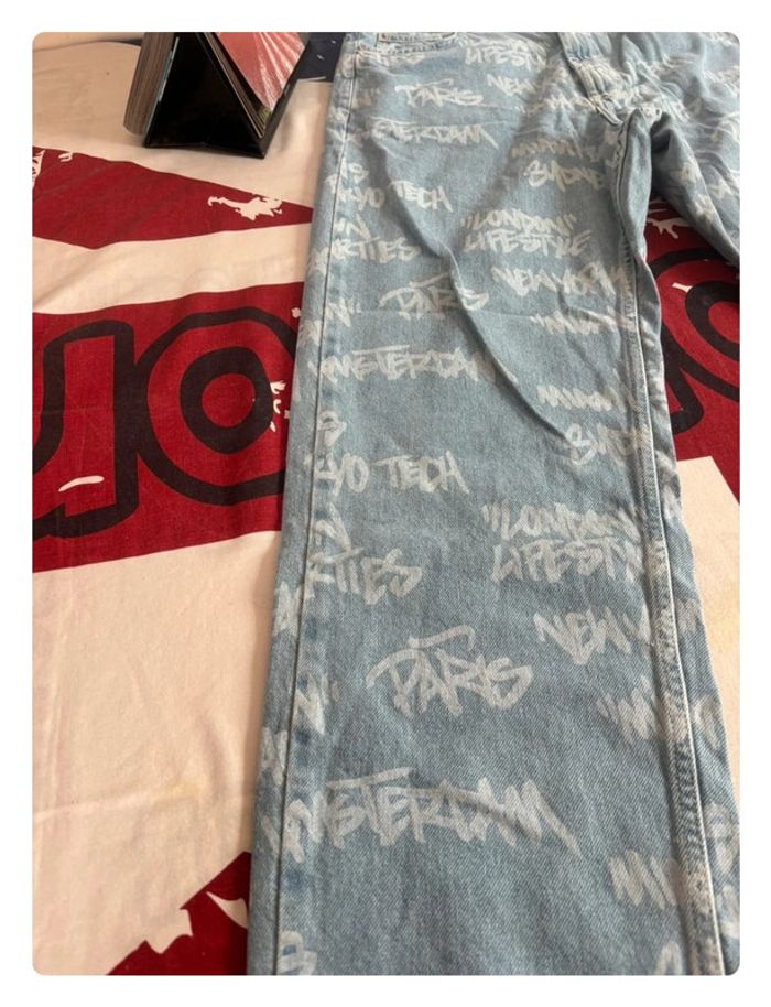 Pantalon Bershka bleu clair motif ville taille S - photo numéro 11