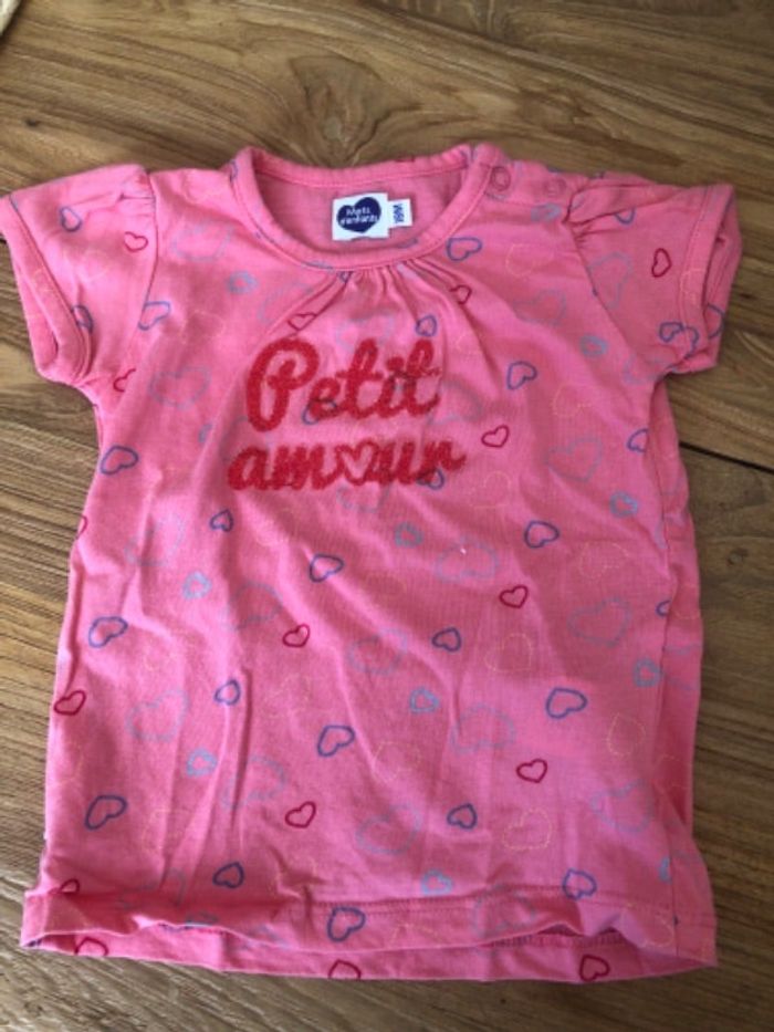 T-shirt