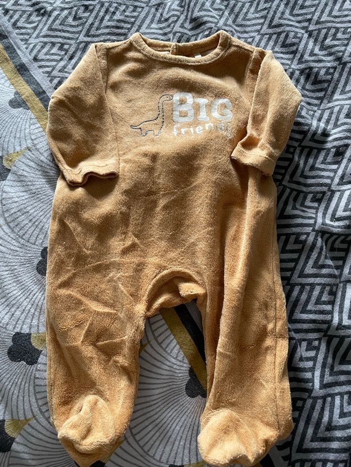 Pyjama - photo numéro 3