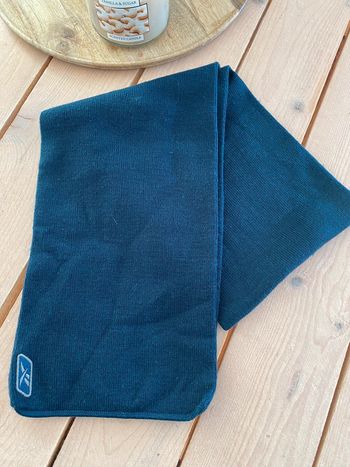 NEUF Écharpe Reebok